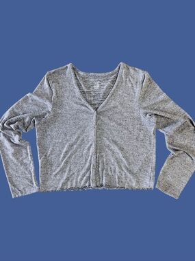 American Eagle Outfitters Heather Gray V-Neck Button Front Cardigan